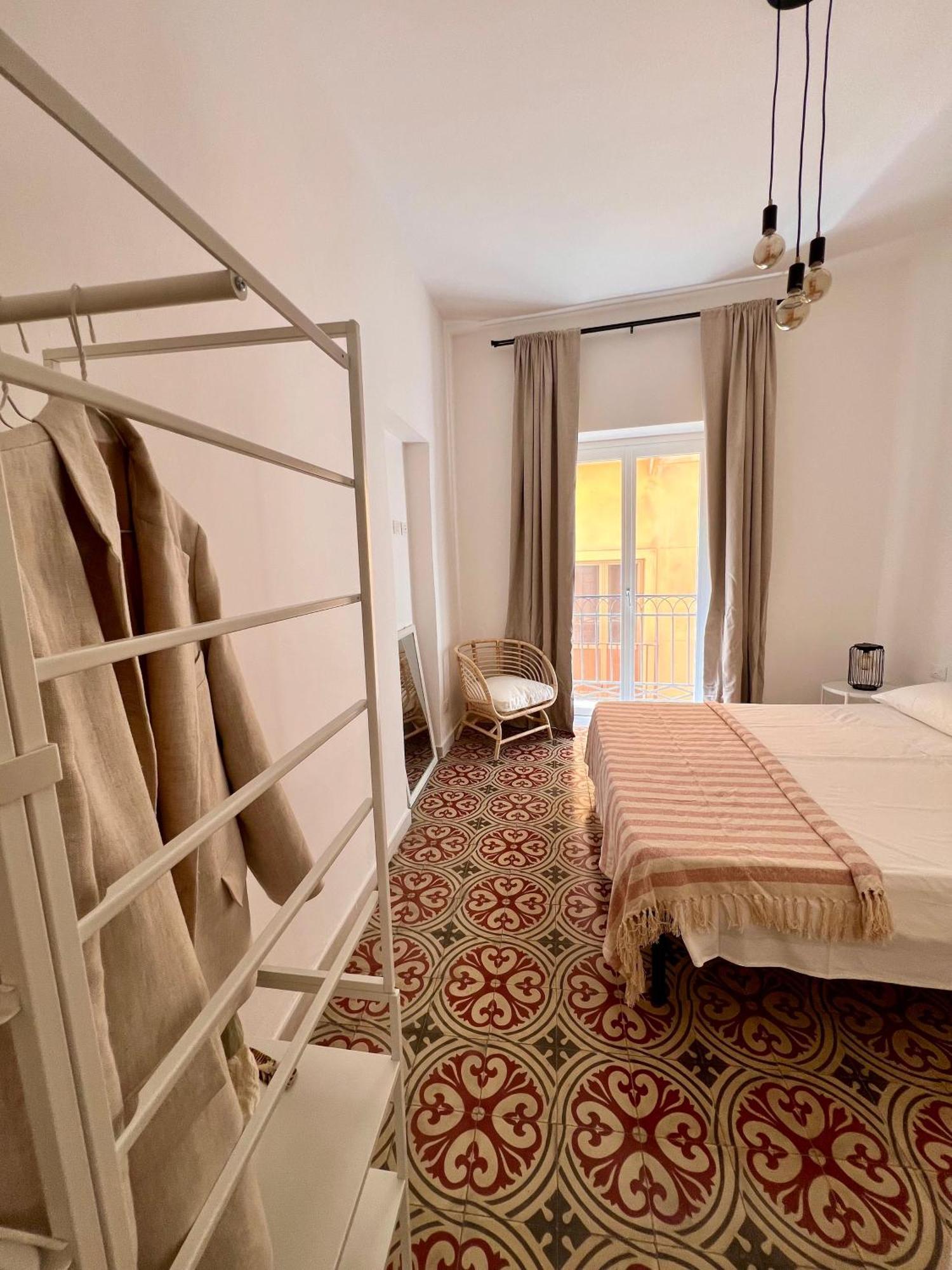 Biscottai Port Apartments Трапани Екстериор снимка